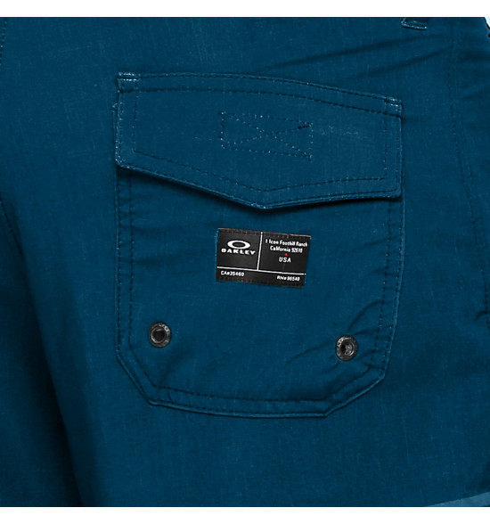 Bermuda Walk Oakley Essential Híbrida Azul - 2