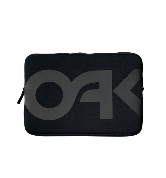 Capa Oakley para Notebook 14'' B1B Blackout