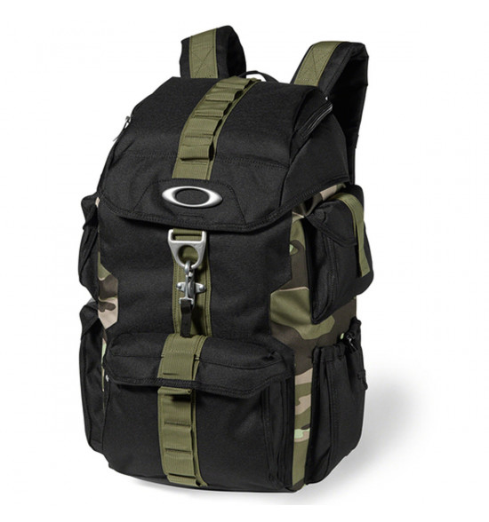 Mochila Oakley Dry Goods Pack Camuflado