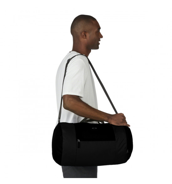 Mala Oakley Duffel Holbrook 30 Preta - 4
