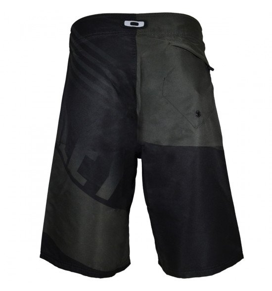 Bermuda Agua Oakley Reflected Light Preta LANÇAMENTO - 4