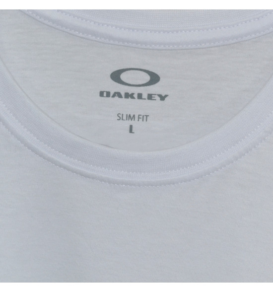 Camiseta Oakley Gascan Patch Logo LIQUIDAÇÃO - 2