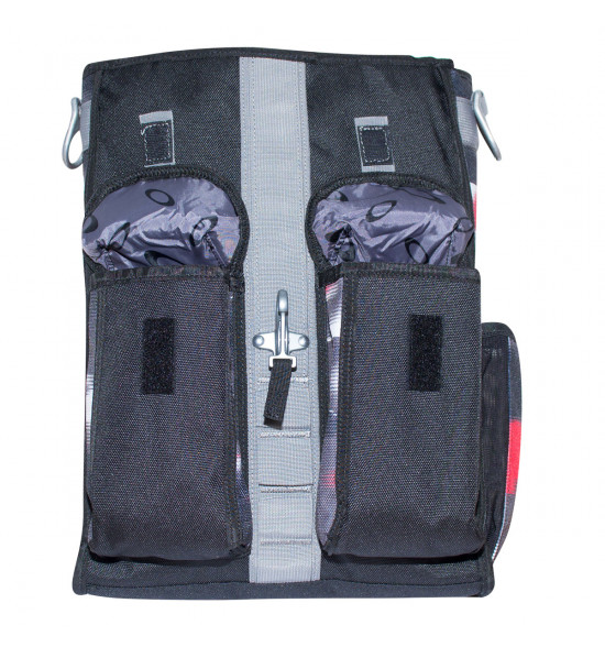 Mala Oakley Dry Goods Vertical Bag Preta com Vermelho LANÇAMENTO - 2