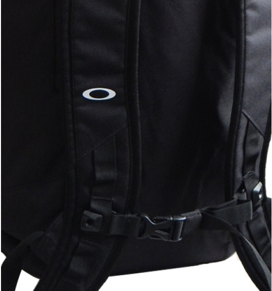Mochila Oakley Holbrook 23L Preta - 3