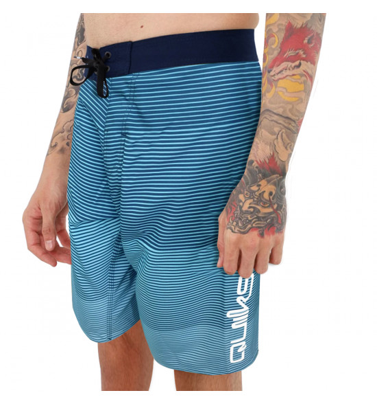 Bermuda Água Quiksilver Swell Massive 21 Azul Marinho - 3
