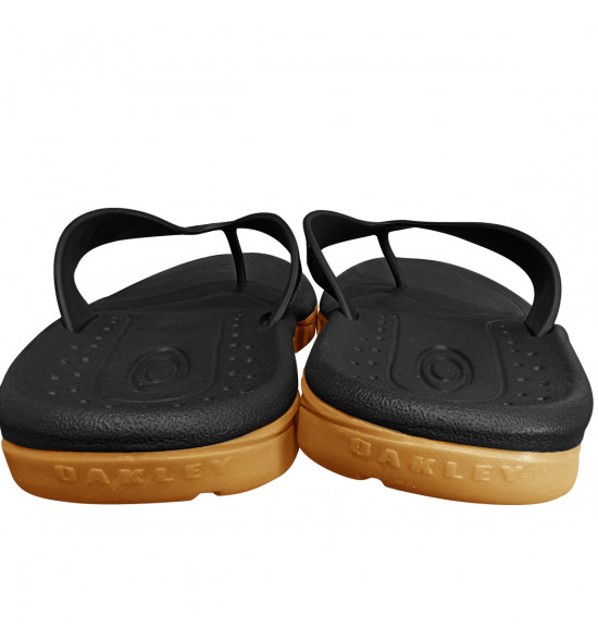 Chinelo Oakley Crowd Black Gum - 4