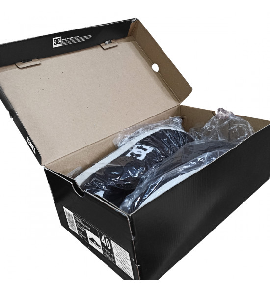Tênis Dc Shoes Striker Cup Black - 6
