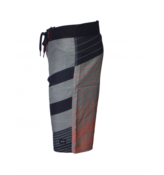 Bermuda Água Oakley Fuel Preta - 2