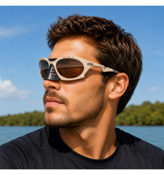 Óculos Oakley Plantaris Matte Sand / Lente Prizm Brown Gradiente – Design e Inovação