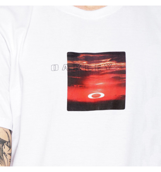 Camiseta Oakley Mod Sunset Tee Branca - 3