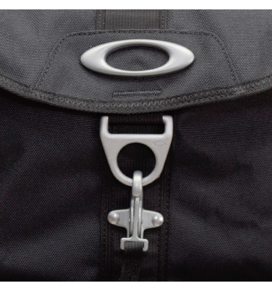 Mochila Oakley Dry Goods Pack Preta - 5