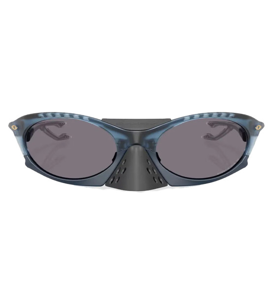 Óculos Oakley Plantaris Matte Translucent Abyss / Lente Prizm Grey Polarizada – Design Disruptivo e Visão Sem Reflexos - 2