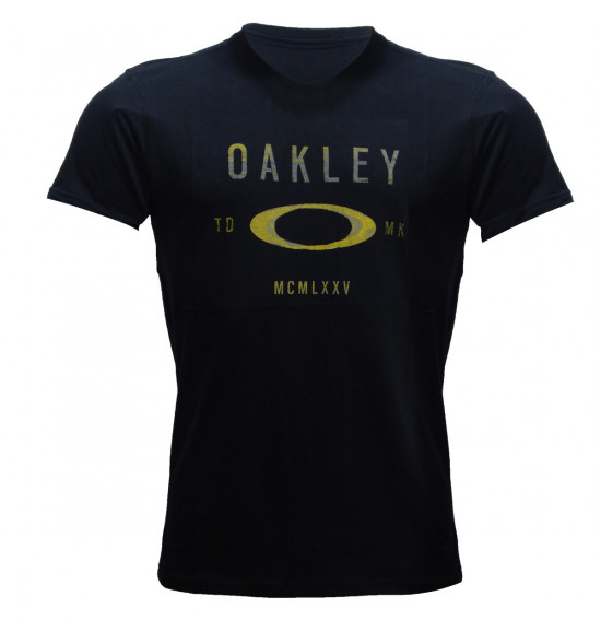 Camiseta Oakley Undercut Preto