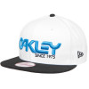 Boné Oakley 75 Factory Pilot Snap-back Branco Com Logo Azul - 1