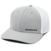 Boné Oakley Silicon Bark Trucker 4.0 Cinza com Branco PROMOÇAO - 1